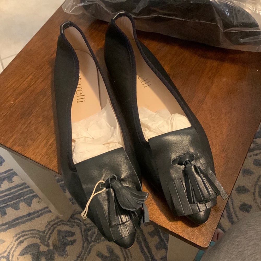 Womens Flats